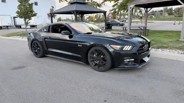 FOR SALE – 2015 FORD MUSTANG GT PREMIUM 5.0 V8