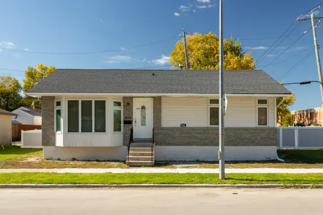 2Bed 1Bath House For Rent In King Edward