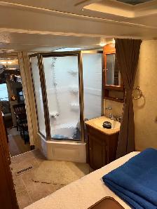 2012 Flagstaff Classic 5th wheel trailer - Photo 5