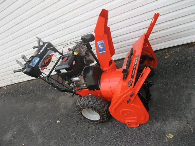 Souffleuse ARIENS 32 PROFESSIONAL Snowblower Souffleur