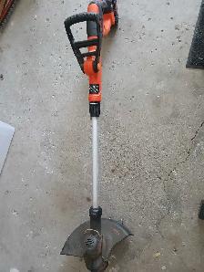black and decker weed wacker - Photo 2