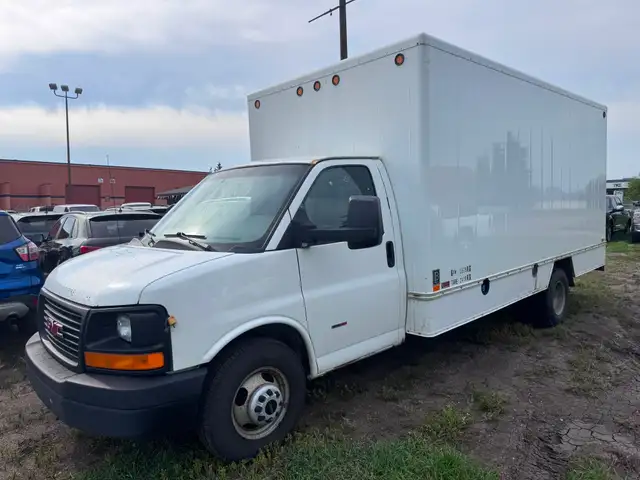 2012 GMC Savana