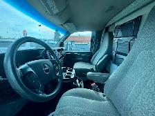 2012 GMC Savana - Photo 10