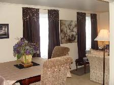 Price reduced! Campbellford – Gorgeous river view 2-bdrm $1600/m - Photo 2