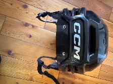 Hockey helmet - Photo 3