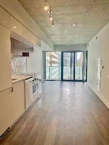 furnished room rental - Photo 7