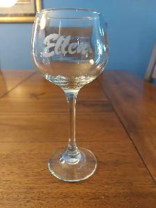 WINE GLASS – ELLEN – PERSONALIZED