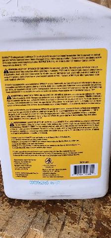 Biodegradable Dewalt chainsaw bar oil - Photo 2