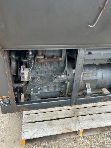2012 Lincoln SAE 300 welder - Photo 4