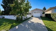 6,299 Sq Ft Duggan Lot with Renovated 5 Bed Bungalow - Photo 3