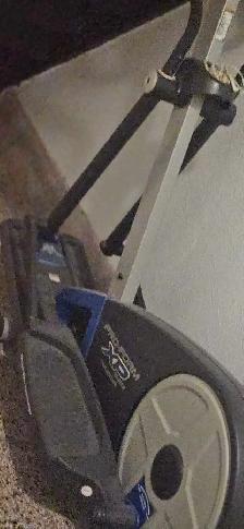 elliptical machine for sell - Photo 5
