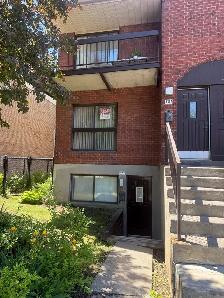 3 1/2 SEMI BASEMENT FOR RENT - Photo 9