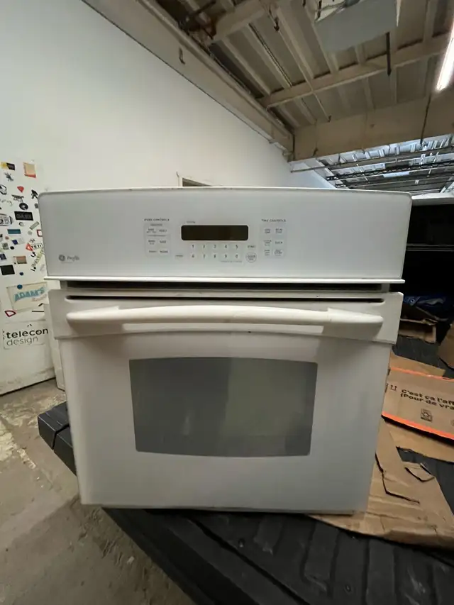 wall oven