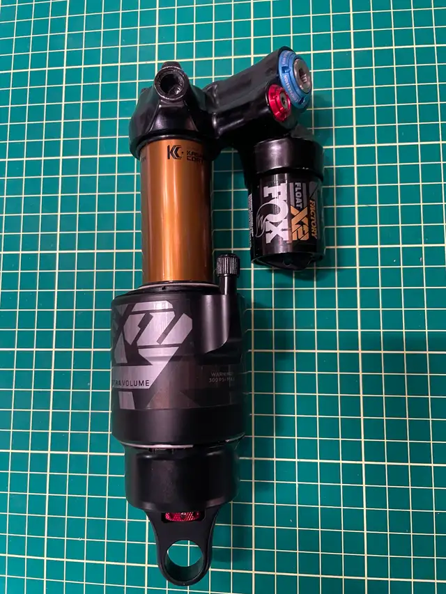 FOX FACTORY SERIES FLOAT X2 18555