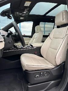 2025 Cadillac Escalade 4WD Sport - Photo 7