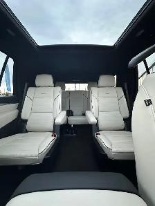2025 Cadillac Escalade 4WD Sport - Photo 15