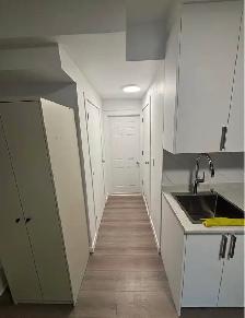 Furnished Studio Suite near King George SkyTrain - $1285/mo - Photo 2