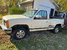 89’ GMC Sierra 4x4 short box step side