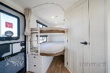 2027 Grand Design Imagine 2800BH - Photo 14