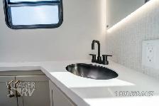 2027 Grand Design Imagine 2800BH - Photo 16