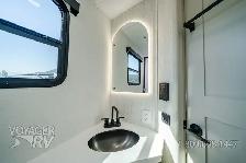 2027 Grand Design Imagine 2800BH - Photo 18