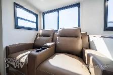2027 Grand Design Imagine 2800BH - Photo 31