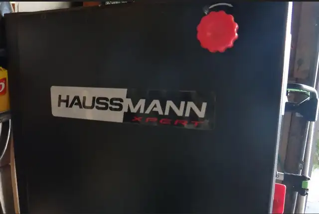 Haussmann Xpert series bandsaw (working)