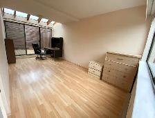 Spacious 3-Bedroom Condo in Marpole for Rent @ Vancouver - Photo 3