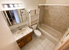 Spacious 3-Bedroom Condo in Marpole for Rent @ Vancouver - Photo 7