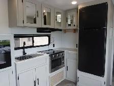2022 Forest River Salem FSX PLATINUM 270RTKX TOY HAULER, PRIVATE - Photo 47