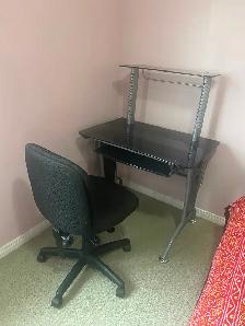 Furnished Room for Female Student / Professional - Photo 3