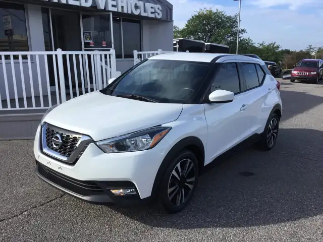 2018 Nissan Kicks SV SV FWD