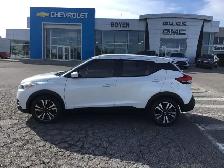 2018 Nissan Kicks SV SV FWD - Photo 2