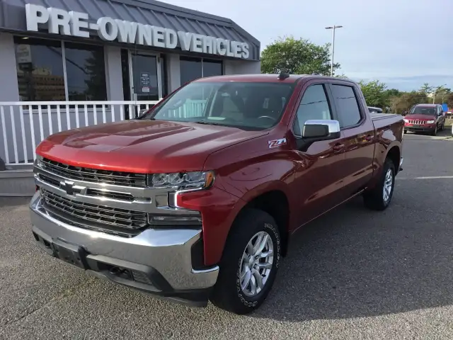 2021 Chevrolet Silverado 1500 LT Crew Cab Short Box 4-Wheel Driv