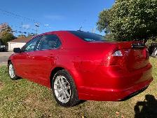 2010 FORD FUSION ONLY 65KM 1 OWNER NEW TIRES BRAKES SAFETY INC - Photo 4