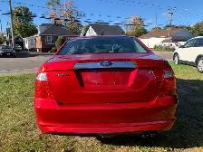 2010 FORD FUSION ONLY 65KM 1 OWNER NEW TIRES BRAKES SAFETY INC - Photo 5