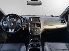 2019 Dodge Grand Caravan | CLEAN CARFAX | ALL POWER OPTIONS | - Photo 17