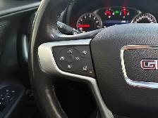 2020 GMC Terrain AWD | CLEAN CARFAX | LEATHER | CAR-PLAY | - Photo 17