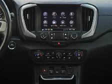 2020 GMC Terrain AWD | CLEAN CARFAX | LEATHER | CAR-PLAY | - Photo 21