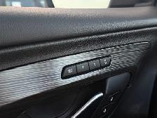 2020 GMC Terrain AWD | CLEAN CARFAX | LEATHER | CAR-PLAY | - Photo 24