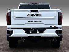 2024 GMC Sierra 3500 4WD AT4 CREW CAB - Photo 4