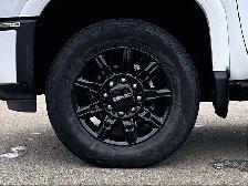 2024 GMC Sierra 3500 4WD AT4 CREW CAB - Photo 9