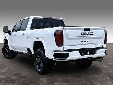 2024 GMC Sierra 3500 4WD AT4 CREW CAB - Photo 10