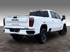 2024 GMC Sierra 3500 4WD AT4 CREW CAB - Photo 12