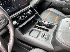 2024 GMC Sierra 3500 4WD AT4 CREW CAB - Photo 16