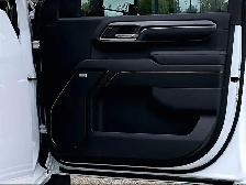 2024 GMC Sierra 3500 4WD AT4 CREW CAB - Photo 23