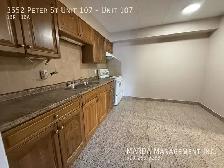 1 BDRM APT WITH BALCONY AVAILABLE - Photo 4