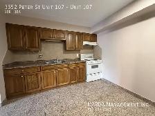 1 BDRM APT WITH BALCONY AVAILABLE - Photo 25