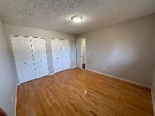 3 Bedroom Home in Bower with Double Detached Garage! - Photo 13