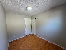 3 Bedroom Home in Bower with Double Detached Garage! - Photo 21